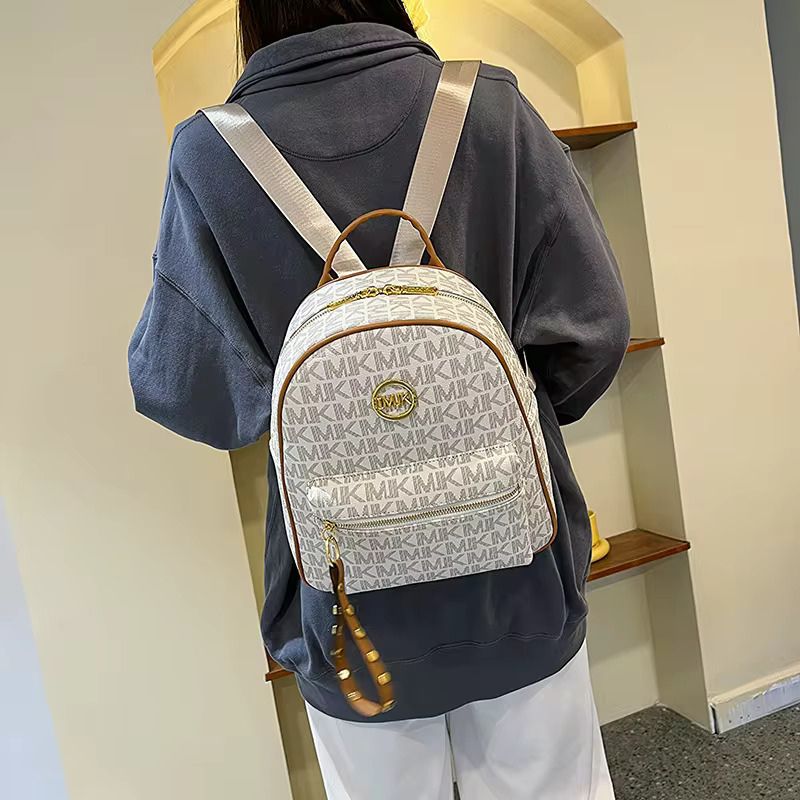 Mochila Feminina de Couro Anti Furto - Kimz 3