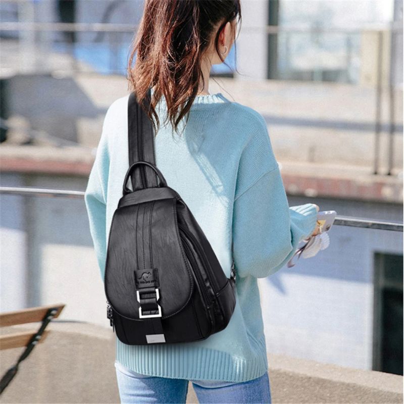 Mochila de Couro Feminina Calli 3