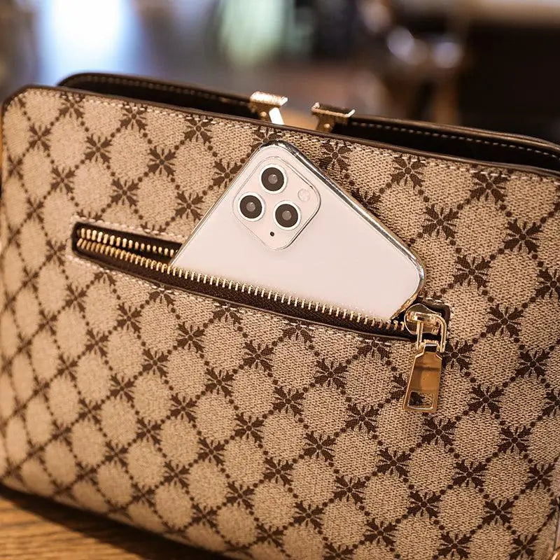 Bolsa Feminina de Couro Victória