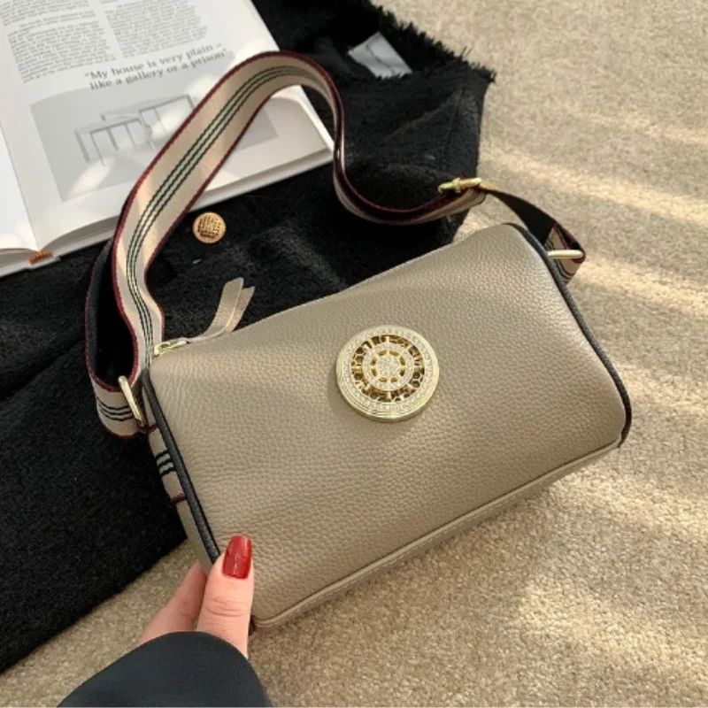 Bolsa de Couro Feminina - Gentlle 200